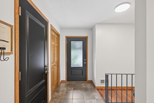 2649 Hillview Road, Mounds View, MN 55112