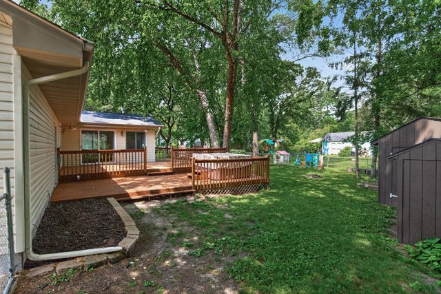 2649 Hillview Road, Mounds View, MN 55112