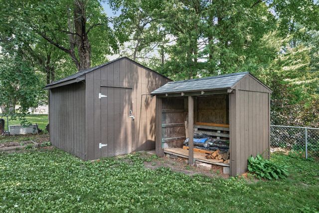 2649 Hillview Road, Mounds View, MN 55112
