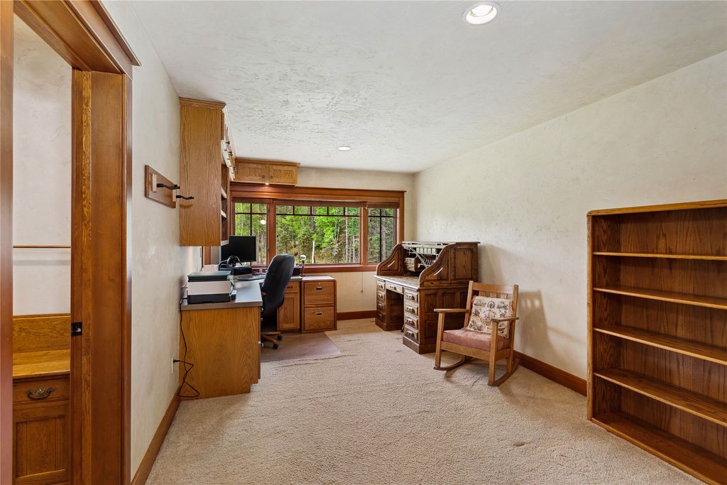 1029 Lake Of The Woods Lane, Bigfork, MT 59911 photo 39