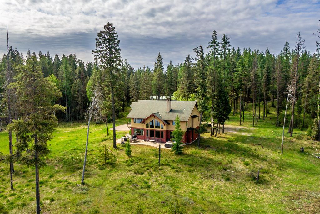 1029 Lake Of The Woods Lane, Bigfork, MT 59911 photo 6