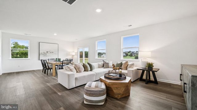 263 HEATHER LN, Staunton, VA 24401