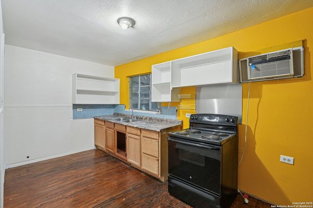 122 Fordham, San Antonio, TX 78228