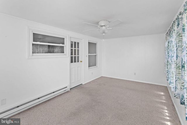 68 BUCKINGHAM DR, Southampton, NJ 08088