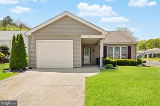 68 BUCKINGHAM DR, Southampton, NJ 08088
