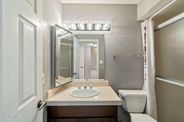 1341 E GARDENIA Drive, Phoenix, AZ 85020