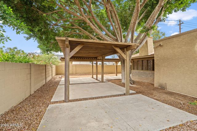 1341 E GARDENIA Drive, Phoenix, AZ 85020