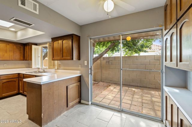 1341 E GARDENIA Drive, Phoenix, AZ 85020