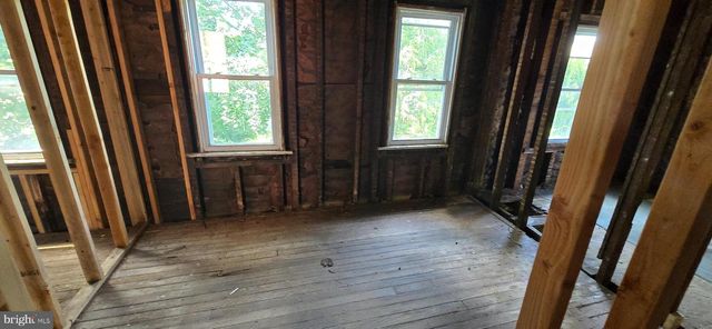 845 BORDENTOWN RD, Burlington, NJ 08016