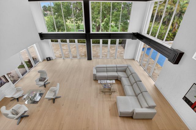 19787 Oakbrook Circle, Boca Raton, FL 33434