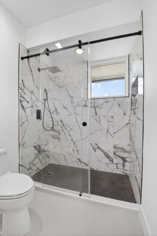 19787 Oakbrook Circle, Boca Raton, FL 33434