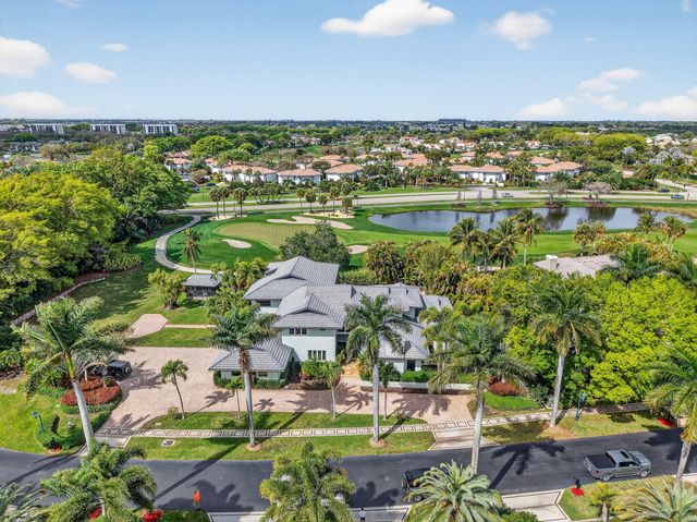 19787 Oakbrook Circle, Boca Raton, FL 33434