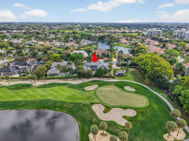 19787 Oakbrook Circle, Boca Raton, FL 33434