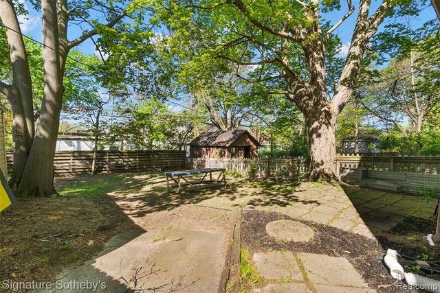 1136 Michigan Avenue, Ann Arbor, MI 48104