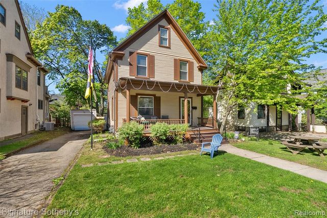 1136 Michigan Avenue, Ann Arbor, MI 48104