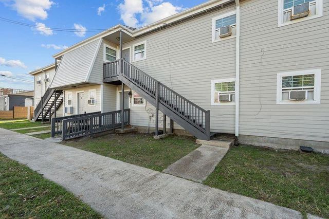 3501 Avenue M 4, Galveston, TX 77550