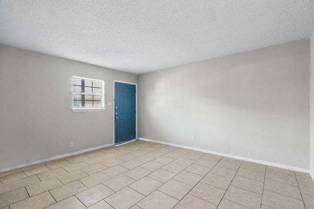 3501 Avenue M 4, Galveston, TX 77550