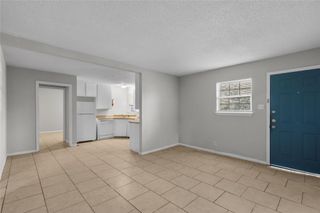 3501 Avenue M 4, Galveston, TX 77550