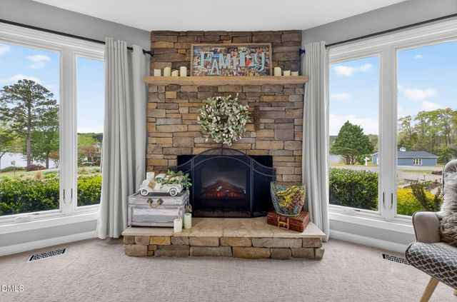 30 Ray Avenue, Zebulon, NC 27597