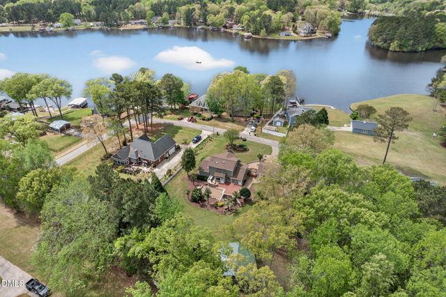 30 Ray Avenue, Zebulon, NC 27597