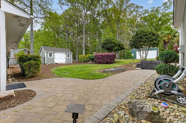 30 Ray Avenue, Zebulon, NC 27597