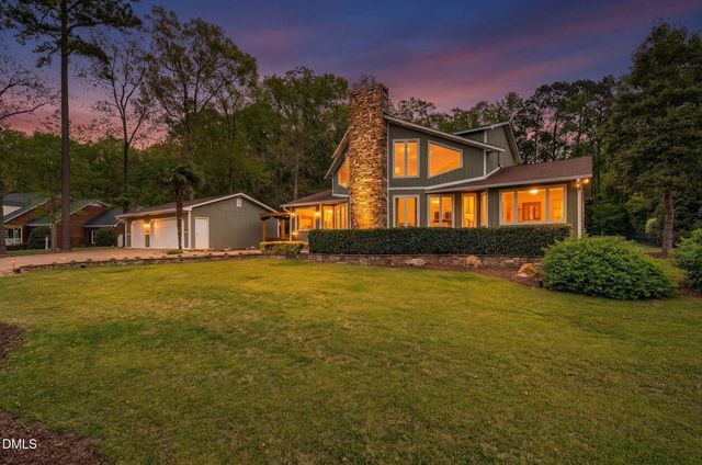 30 Ray Avenue, Zebulon, NC 27597