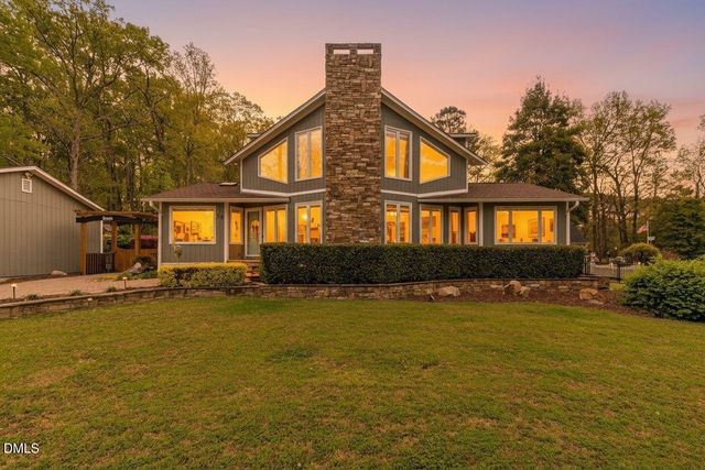 30 Ray Avenue, Zebulon, NC 27597