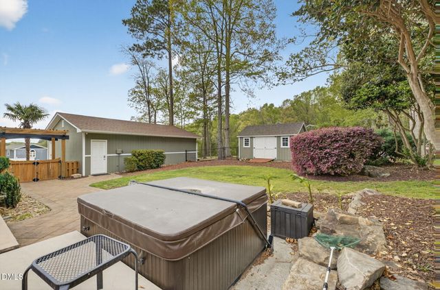 30 Ray Avenue, Zebulon, NC 27597