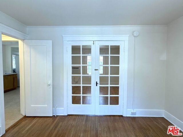 1665 Golden Gate Avenue, Los Angeles, CA 90026