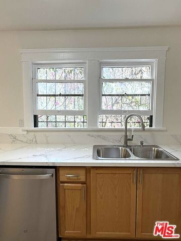 1665 Golden Gate Avenue, Los Angeles, CA 90026