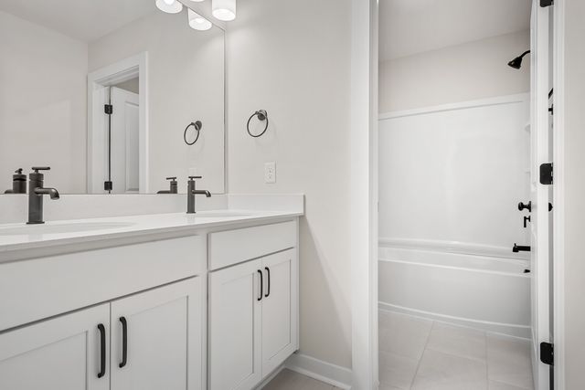 3502 Winterfell Drive, Murfreesboro, TN 37129