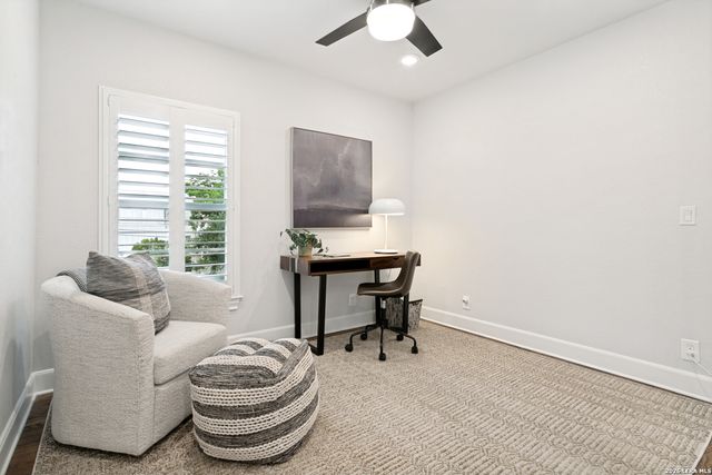 488 E Olmos Dr Apt 3, Olmos Park, TX 78212