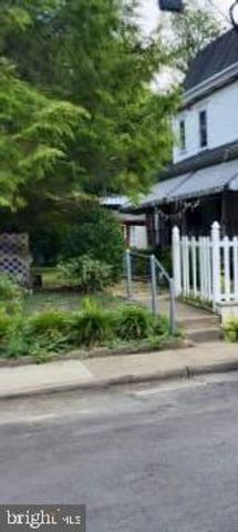 1921 FAIRVIEW AVE, Willow Grove, PA 19090