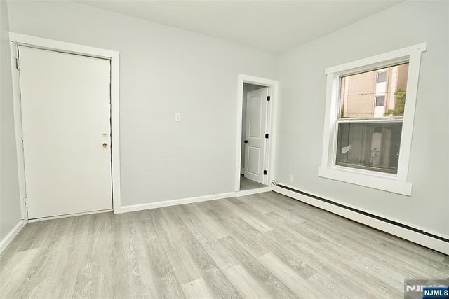 83 Jay Street, Newark, NJ 07103