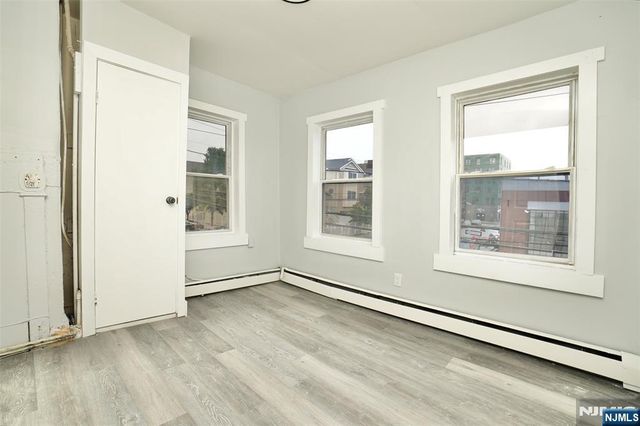 83 Jay Street, Newark, NJ 07103