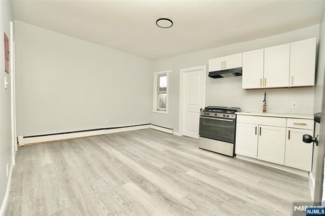 83 Jay Street, Newark, NJ 07103