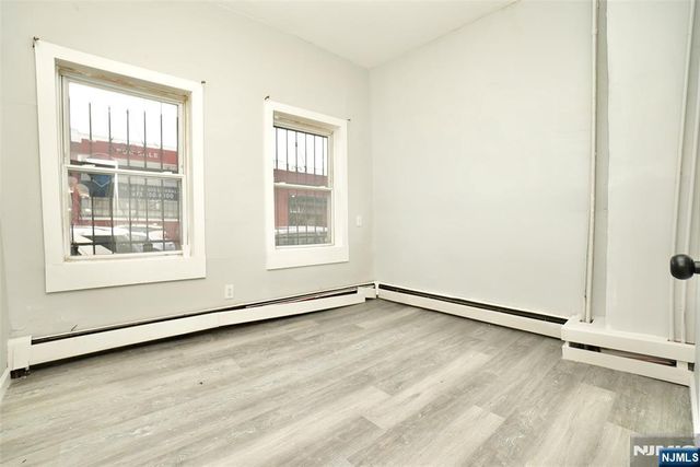 83 Jay Street, Newark, NJ 07103