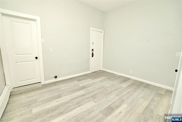 83 Jay Street, Newark, NJ 07103