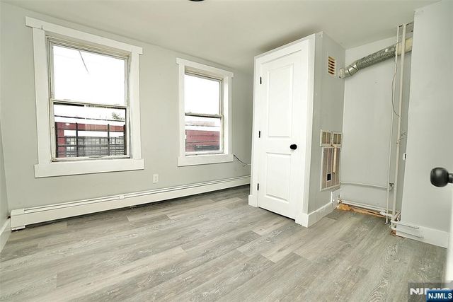 83 Jay Street, Newark, NJ 07103