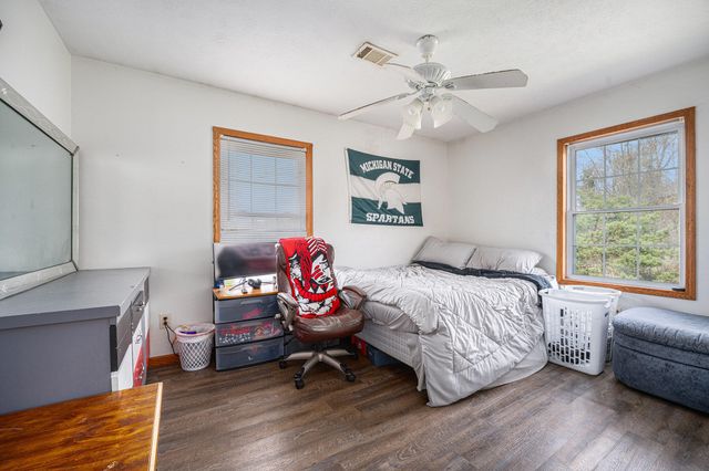 70219 S River Road, Porter Twp, MI 49099