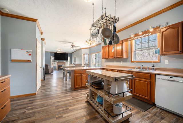 70219 S River Road, Porter Twp, MI 49099