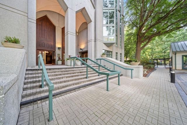 2870 Pharr Court NW 506, Atlanta, GA 30305