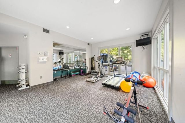 2870 Pharr Court NW 506, Atlanta, GA 30305