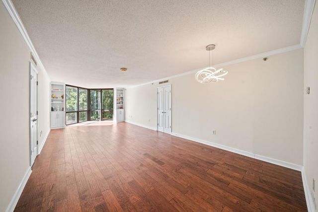 2870 Pharr Court NW 506, Atlanta, GA 30305