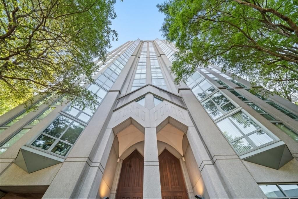2870 Pharr Court NW 506, Atlanta, GA 30305