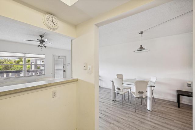 146 Suffolk D 146, Boca Raton, FL 33434