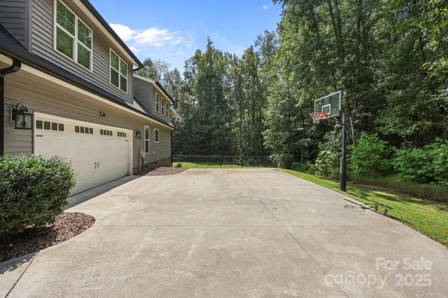1160 Long Creek Lane, Salisbury, NC 28146
