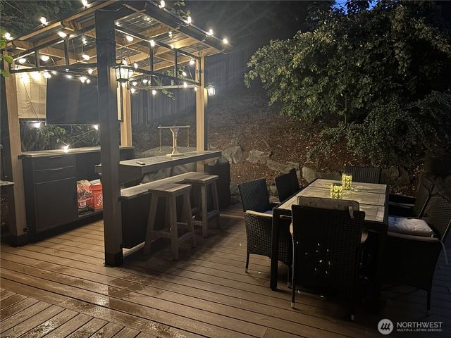 11123 34th Place SW, Seattle, WA 98146