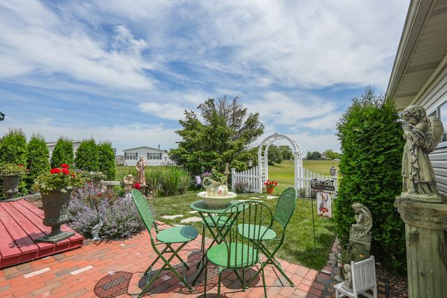 48 Norway Drive, Manteno, IL 60950