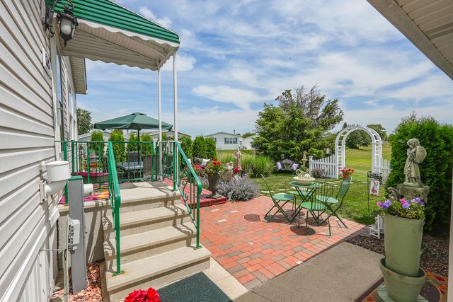 48 Norway Drive, Manteno, IL 60950